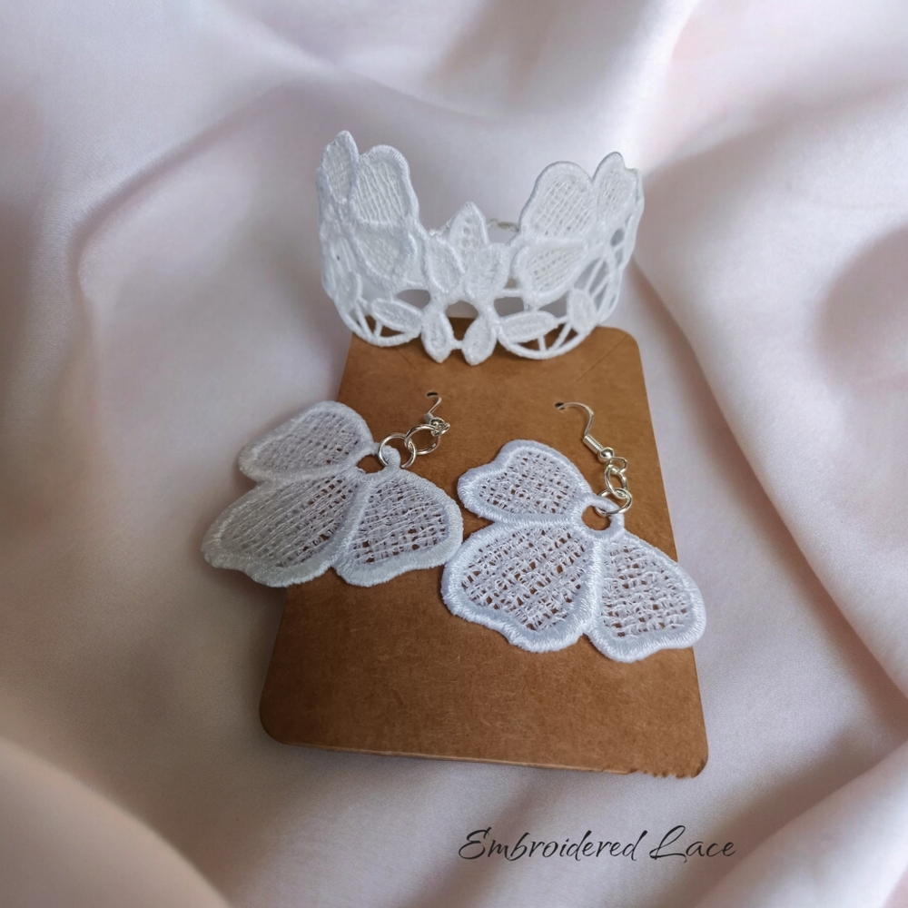 Embroidered Lace Set - Picture 4 of 4